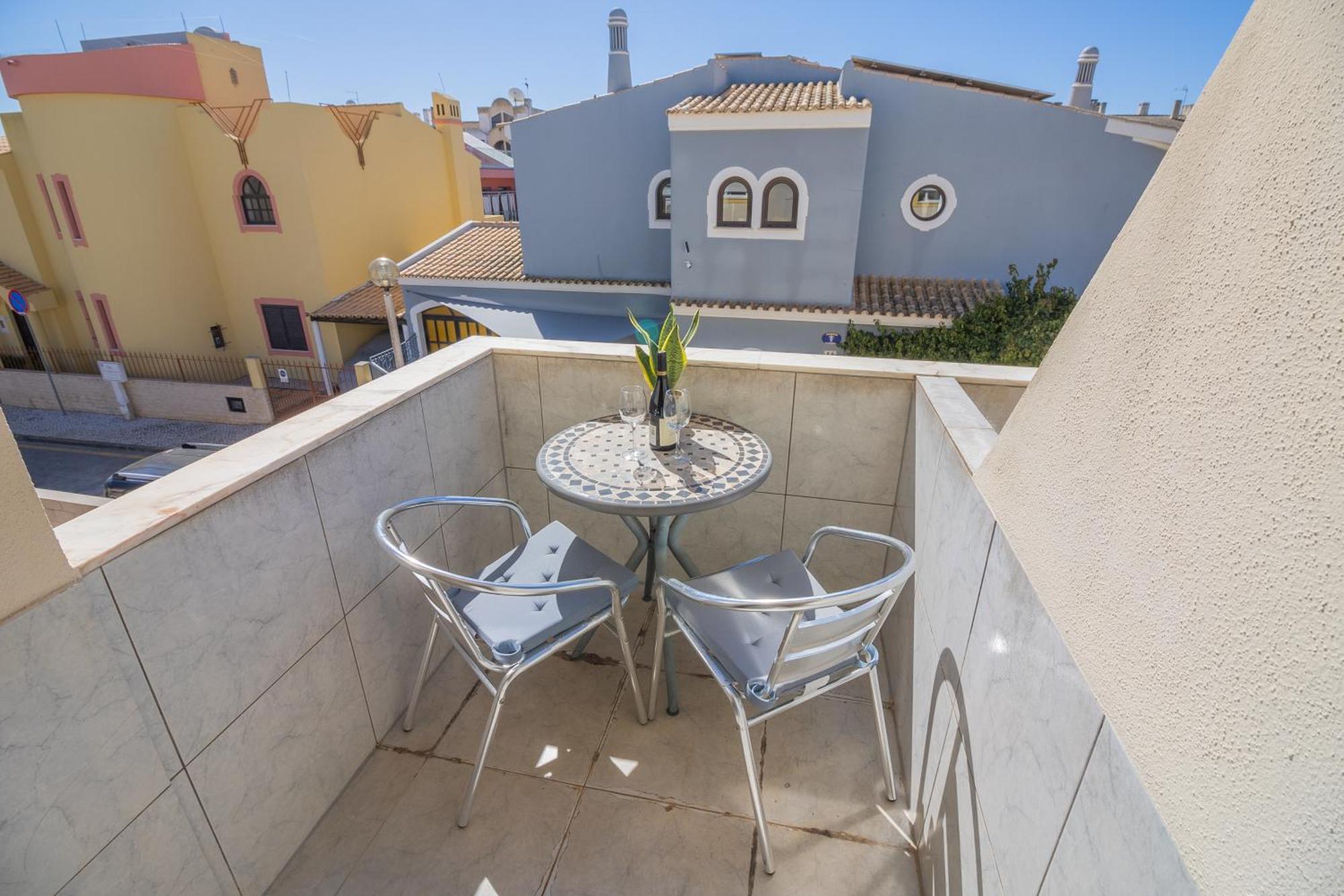Bb Dona Ana Bed & Breakfast Lagos Exterior photo