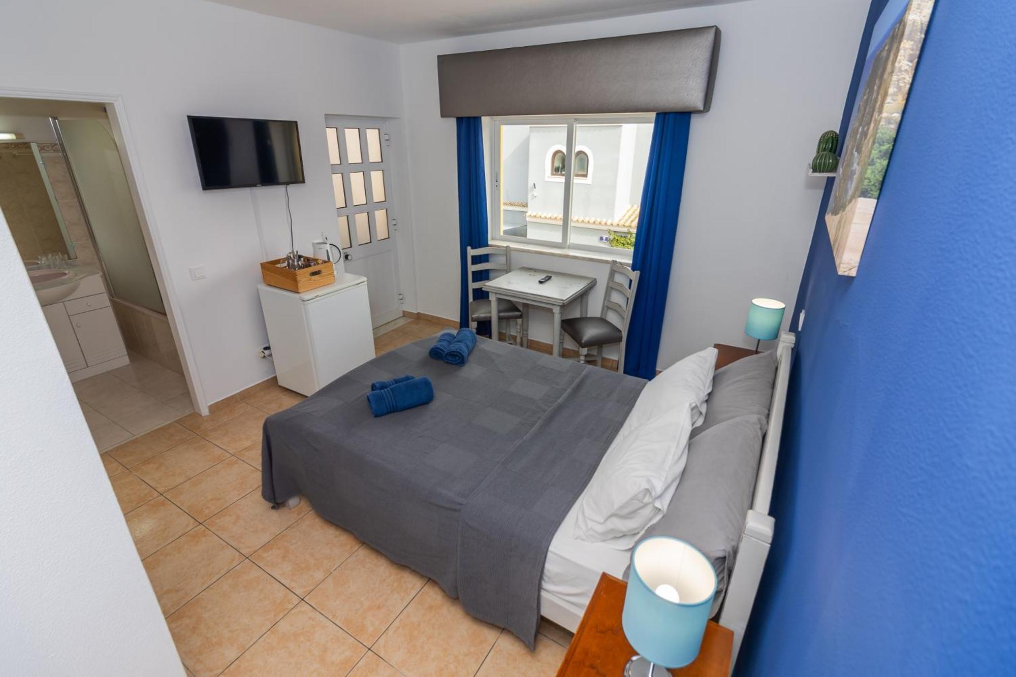 Bb Dona Ana Bed & Breakfast Lagos Exterior photo